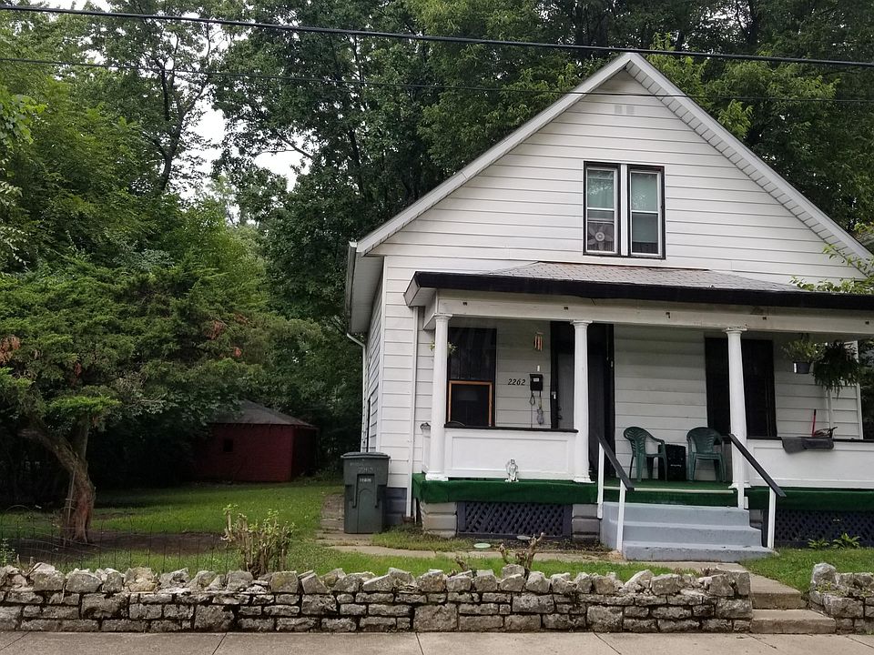 2nd image of 2262 Ridgeway Ave