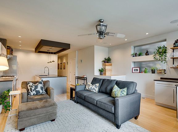 5th image of 1407 W Huron St #2