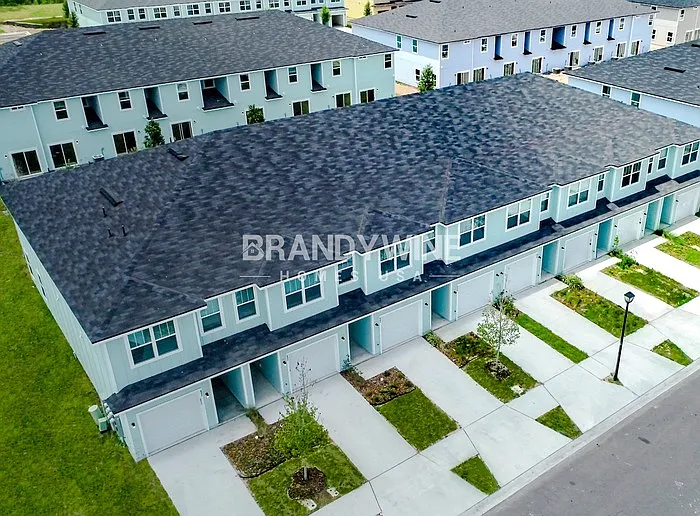 540 Narnia Ct — Photo 36