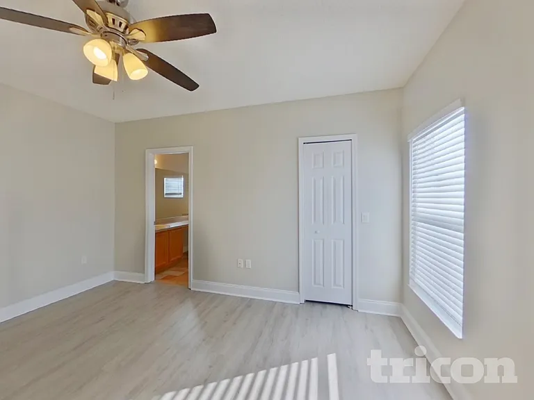 1141 Doncaster Ct — Photo 6