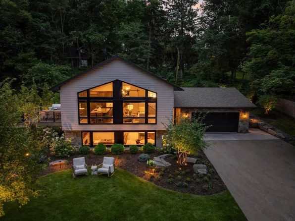 6287 Chaska Rd, Excelsior, MN 55331