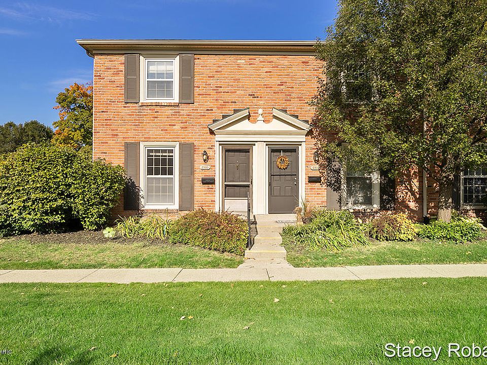 1st image of 2500 Village Dr SE #11