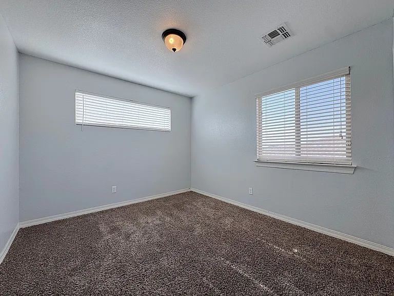 2068 Robert Minnie Pl — Photo 29