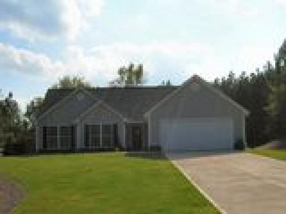 2nd image of 359 Pine Ridge Cir