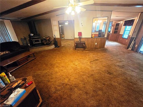 4th image of 183-205 Riverwood Dr