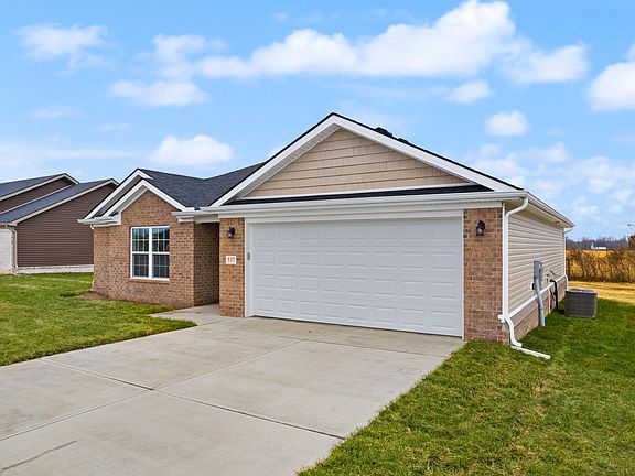 3rd image of 537 Chickasaw Dr