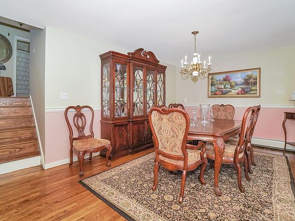 5th image of 200 Ocean Ave