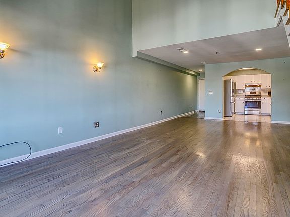 5th image of 54 Polk St #Penthouse 3