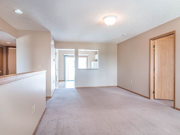 3rd image of 2610 Strauss Blvd #8404426