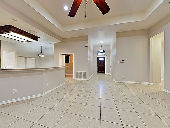 5th image of 6909 Windy Creek Dr