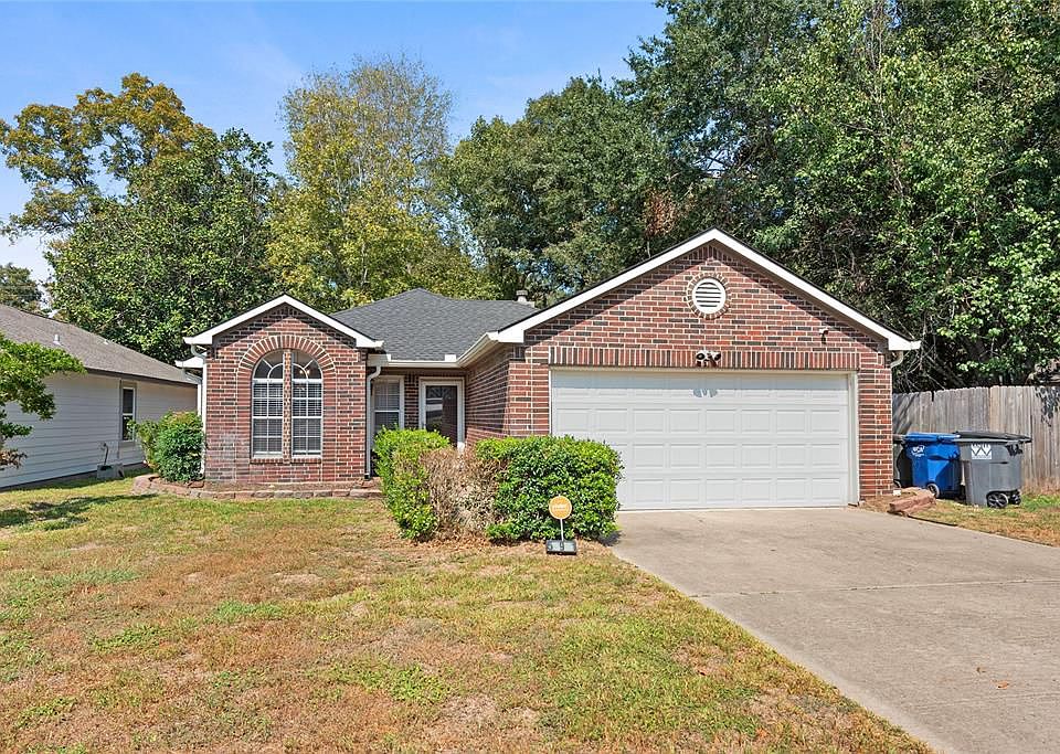 1st image of 591 Mosswood Dr