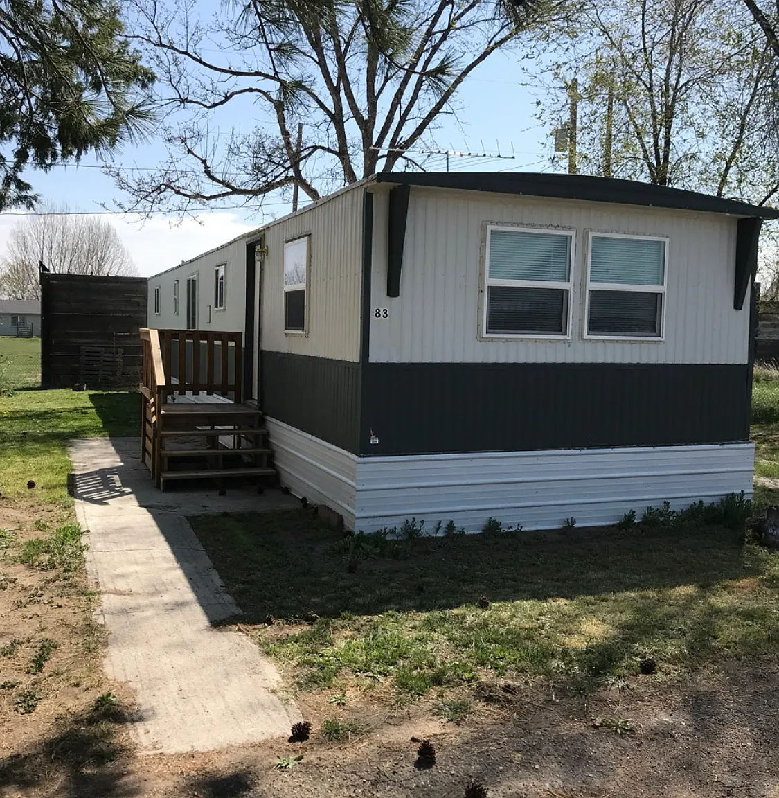 2 bed, 700 sqft, $925 — Photo 1
