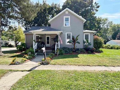 228 E Locust St, Geneseo, IL, 61254