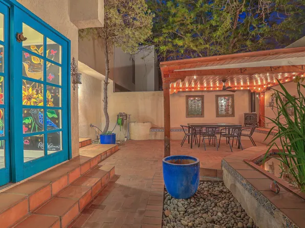 2 La Villita Tres St NE, Albuquerque, NM 87112