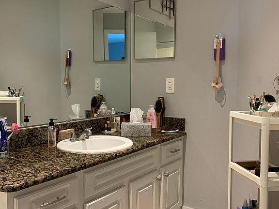 5th image of 4712 Walden Cir APT 1721