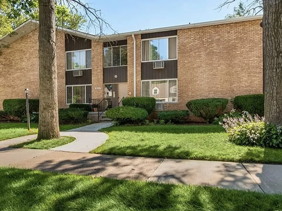 500 E Maplehurst St #205