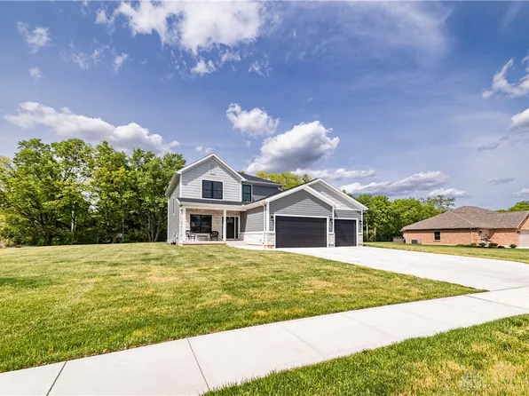 991 Stony Brook Ln, Troy, OH 45373