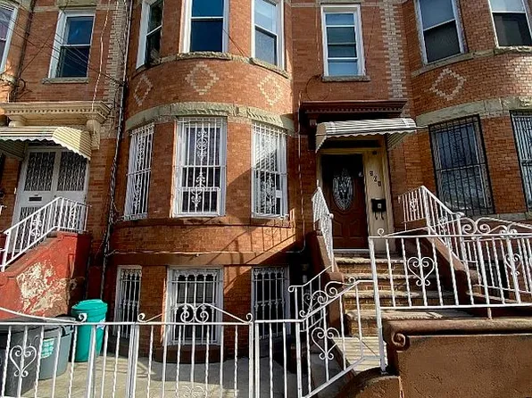201 Hemlock St, Brooklyn, NY 11208