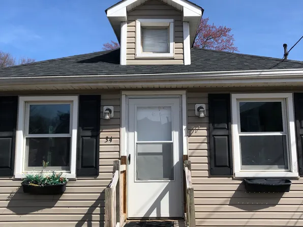 34 Clinton St, Middletown, NJ 07748