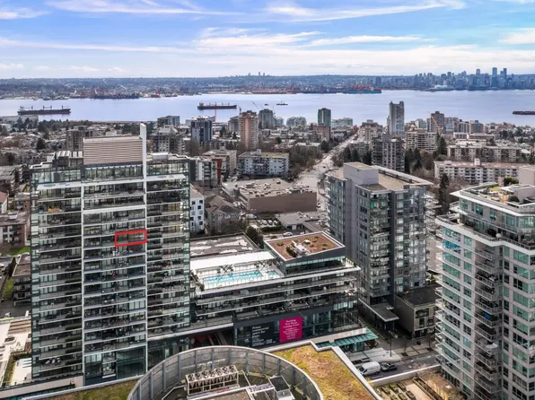 135 E 13th St #1307, North Vancouver, BC V7L 2L8