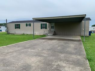 104 Gourmet Rd, Carencro, LA 70520