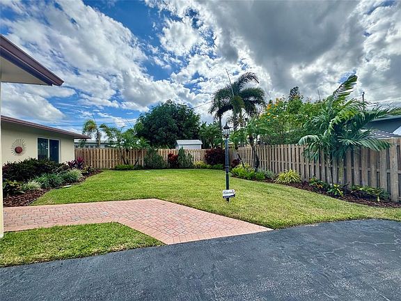 3rd image of 1780 NW 39th Pl #1780