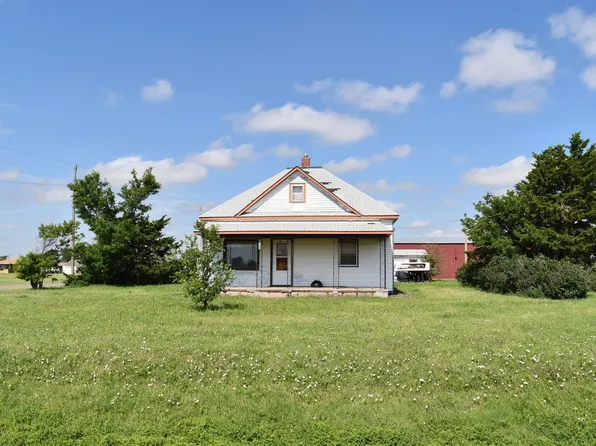 107 S Main St, Park, KS 67751