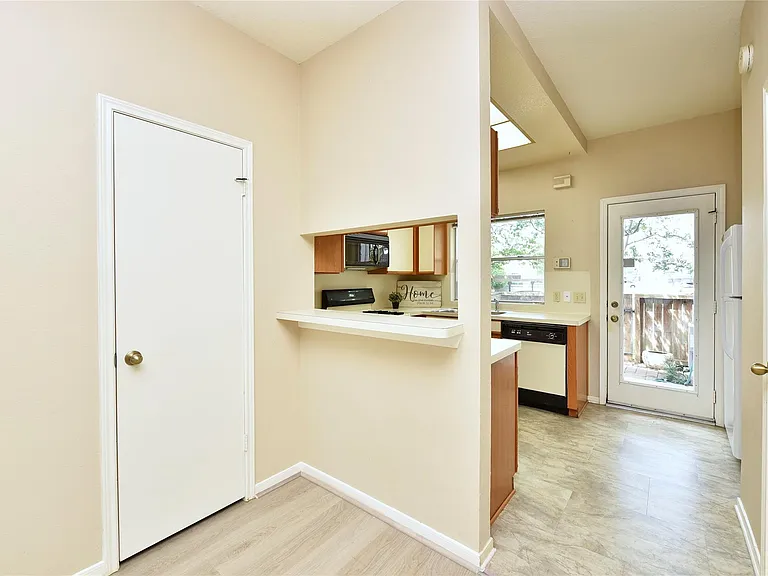 2930 Grants Lake Blvd #2704 — Photo 11