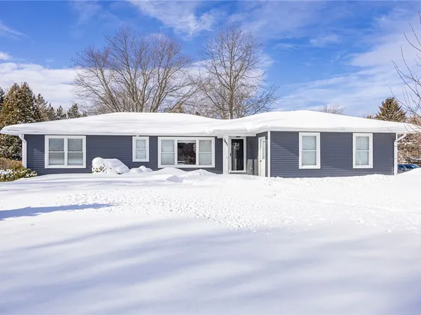 7497 Lake Ave, Williamson, NY 14589