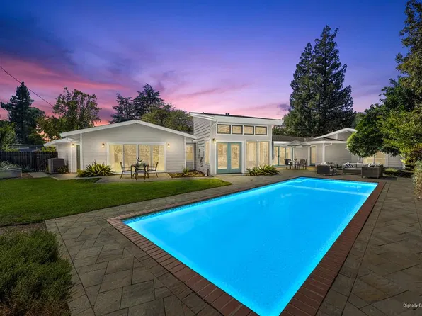 375 W 8th St, Davis, CA 95616