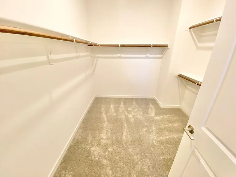 11620 Observation Point Ave — Photo 30