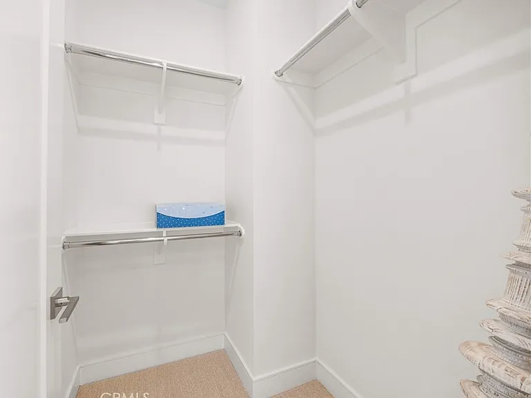 164 Villa Rdg — Photo 26