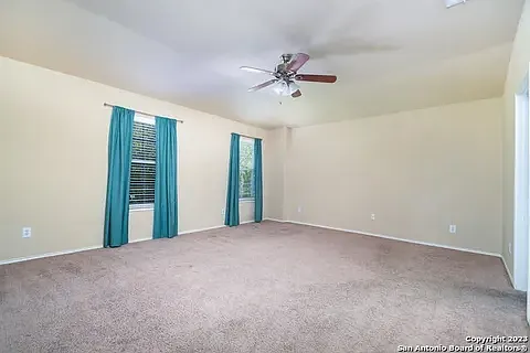 215 Redbird Cir — Photo 8