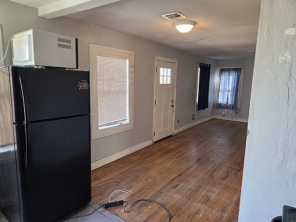 5th image of 3100 NW 33rd St