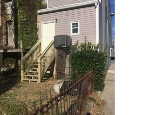 1567 Carswell St, Baltimore, MD 21218