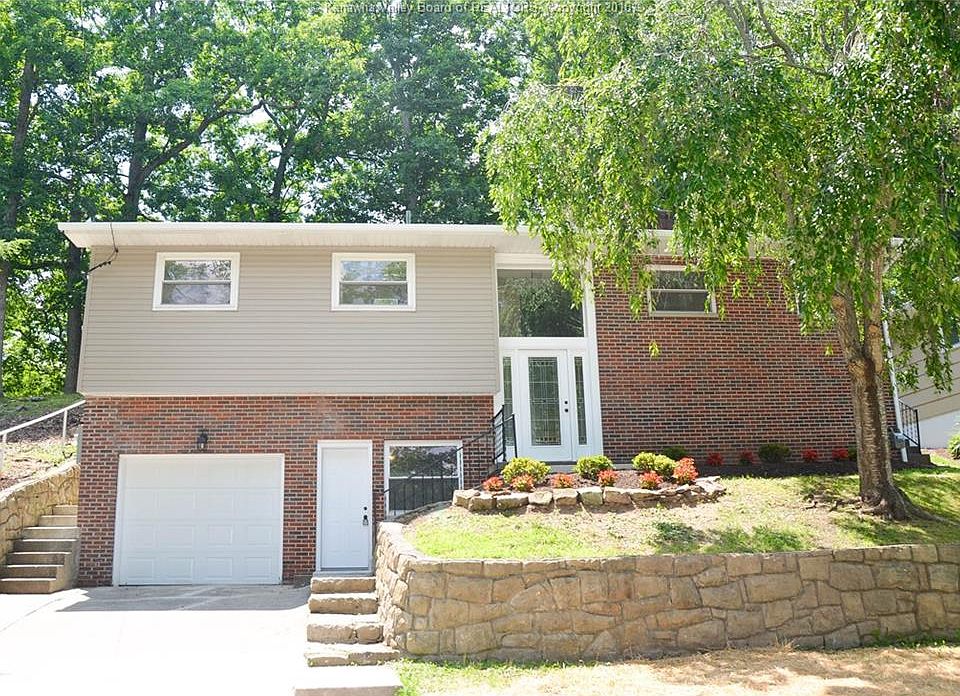 1st image of 938 Churchill Cir