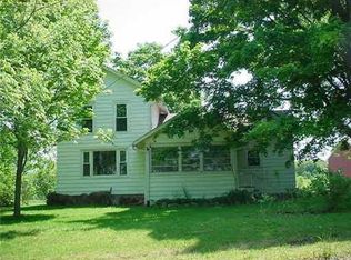 6231 Thuma Rd, Eaton Rapids, MI 48827