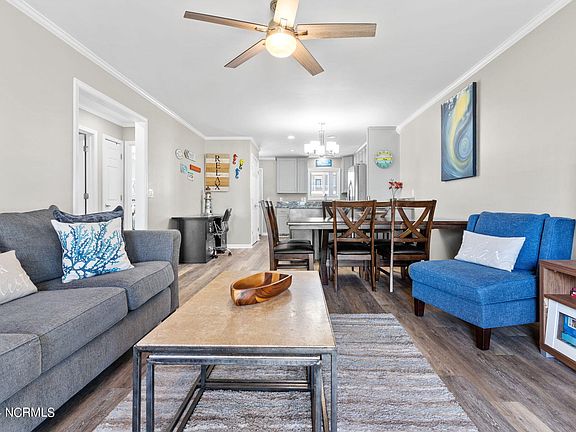5th image of 447 E Second Street # 15