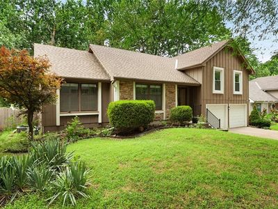 7806 Caenen St, Lenexa, KS, 66216