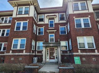 215 W William St APT 6, Decatur, IL 62522