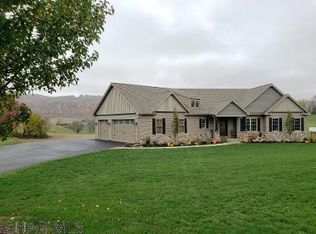 165 Bradford Ln, Roaring Spring, PA 16673