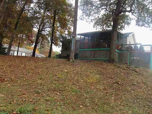 4th image of 8325 Circle Dr