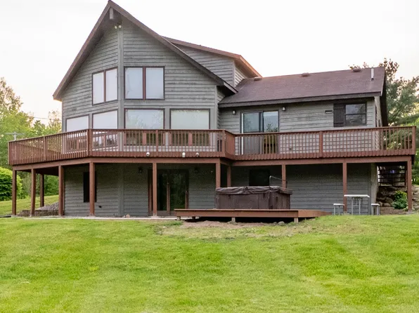 11750 Stebbins Ave, Sparta, MI 49345