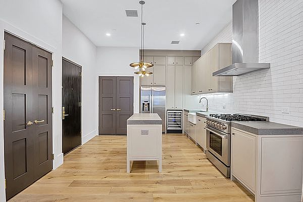 1st image of 45 White St APT 3C