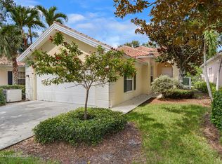 2040 Valencia Dr, Delray Beach, FL 33445