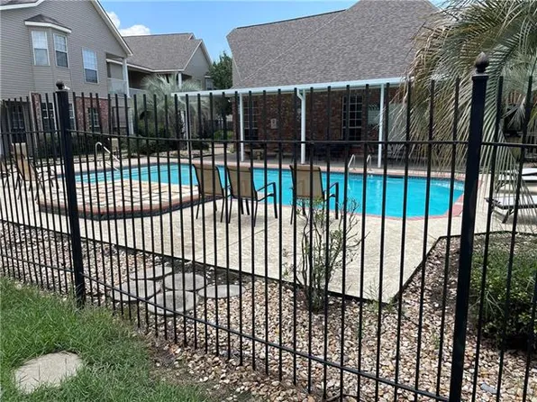 515 Spartan Dr APT 7202, Slidell, LA 70458