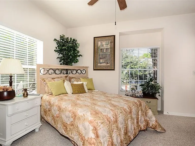 7685 Plantation Cir #B — Photo 18