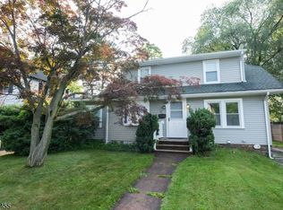35 3rd Ave, Little Falls, NJ 07424