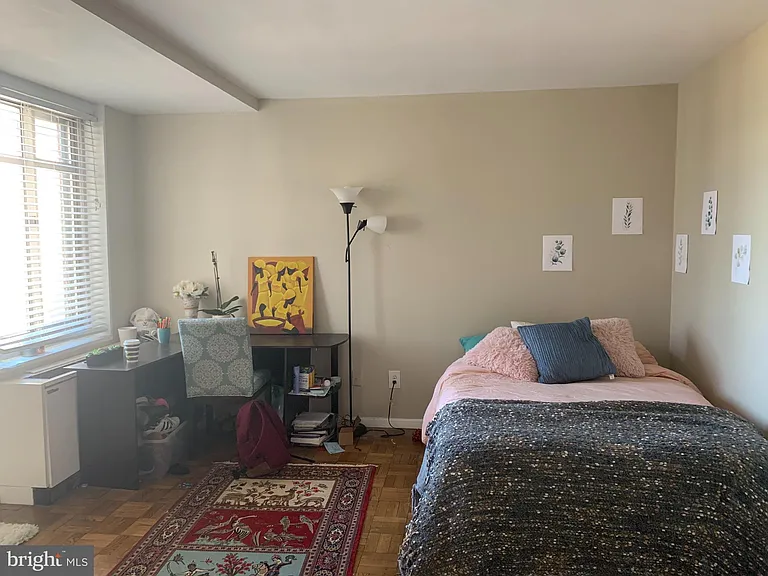 940 25th St NW #811 — Photo 5
