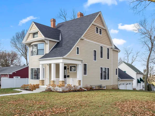 175 Fremont Ave, Dubuque, IA 52003